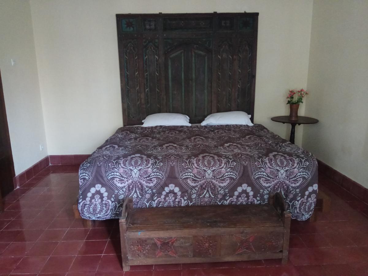 Surakarta  Doeloerkoe Homestay מראה חיצוני תמונה